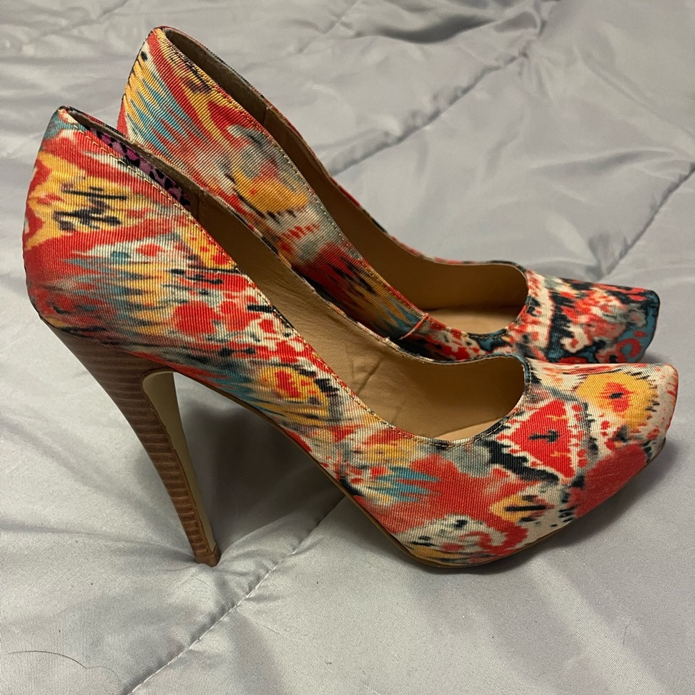 Steve Madden floral heels